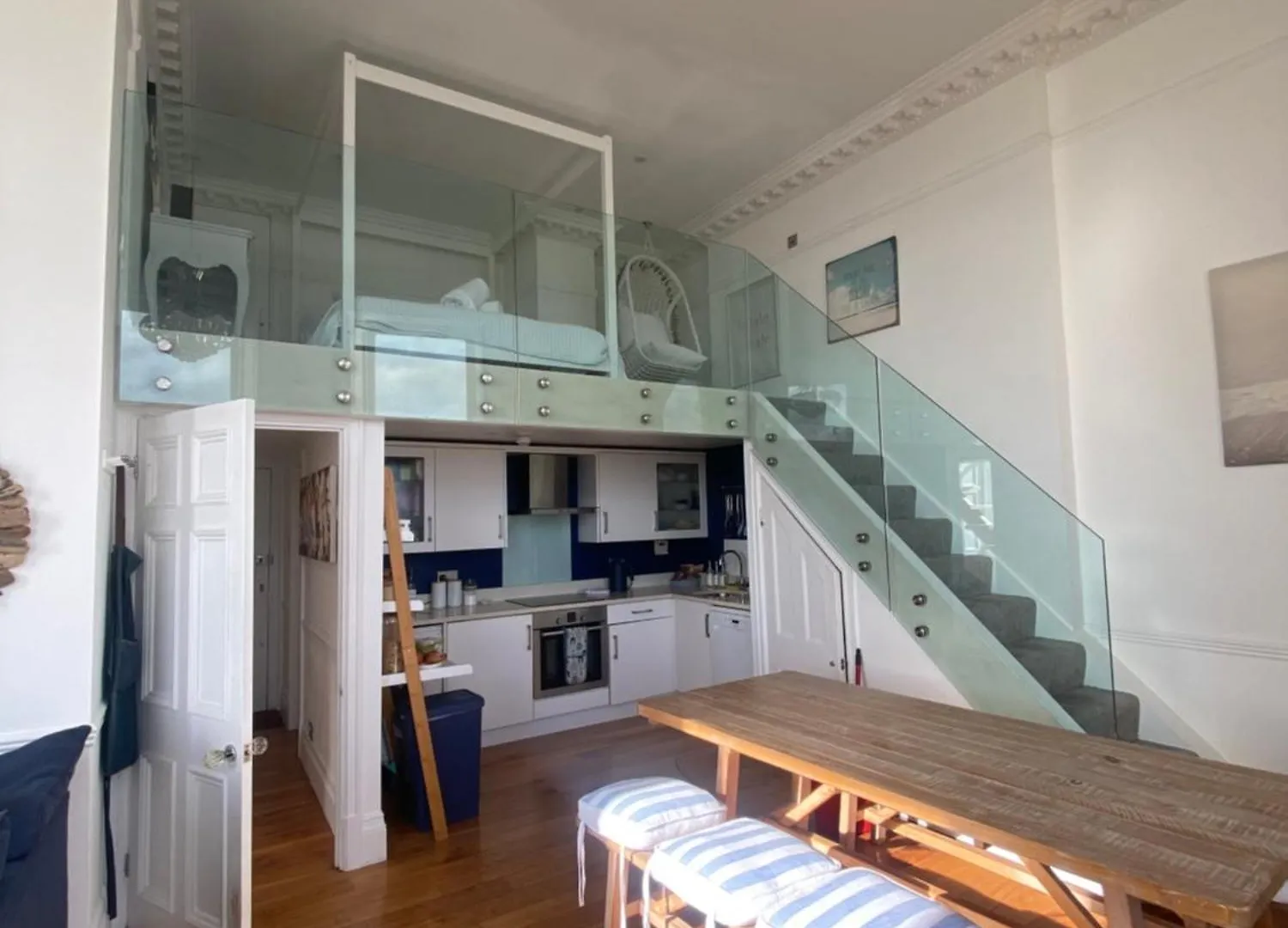 브라이턴 Ocean View Retreat 아파트